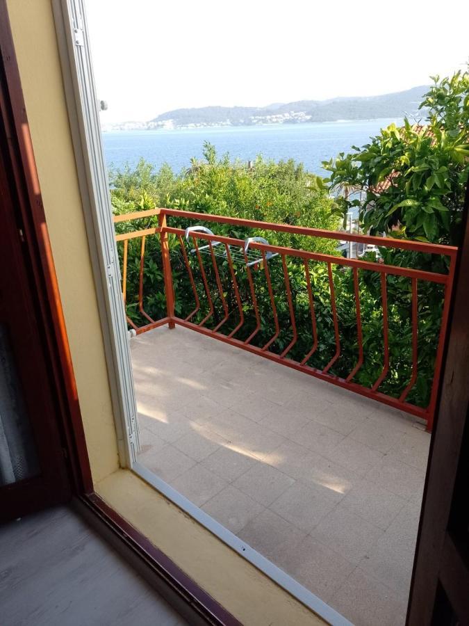 Apartments Petkovic Кучище Екстериор снимка